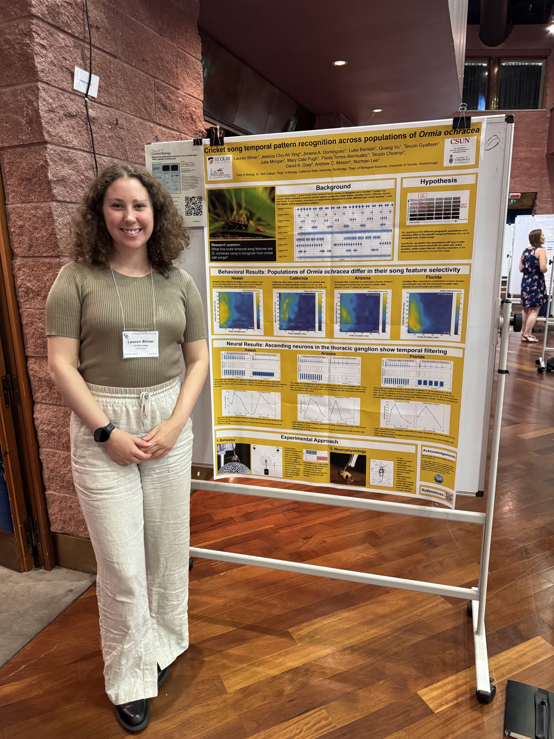 Postbac Lauren Bitner presents research at a Gordon Research Conference