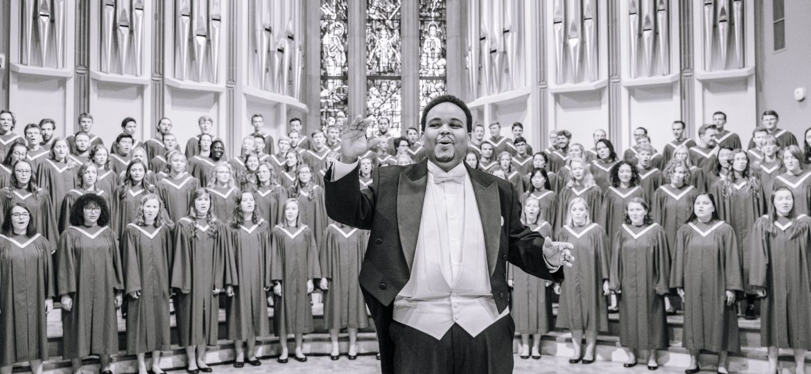 chapel choir bw (Steven Garcia)